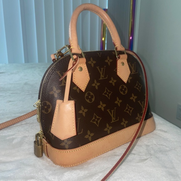 authentic Louis Vuitton Alma BB purse - Picture 2 of 6